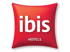 logo hotel ibis