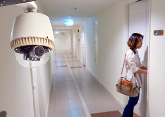 vidéosurveillance couloir domicile